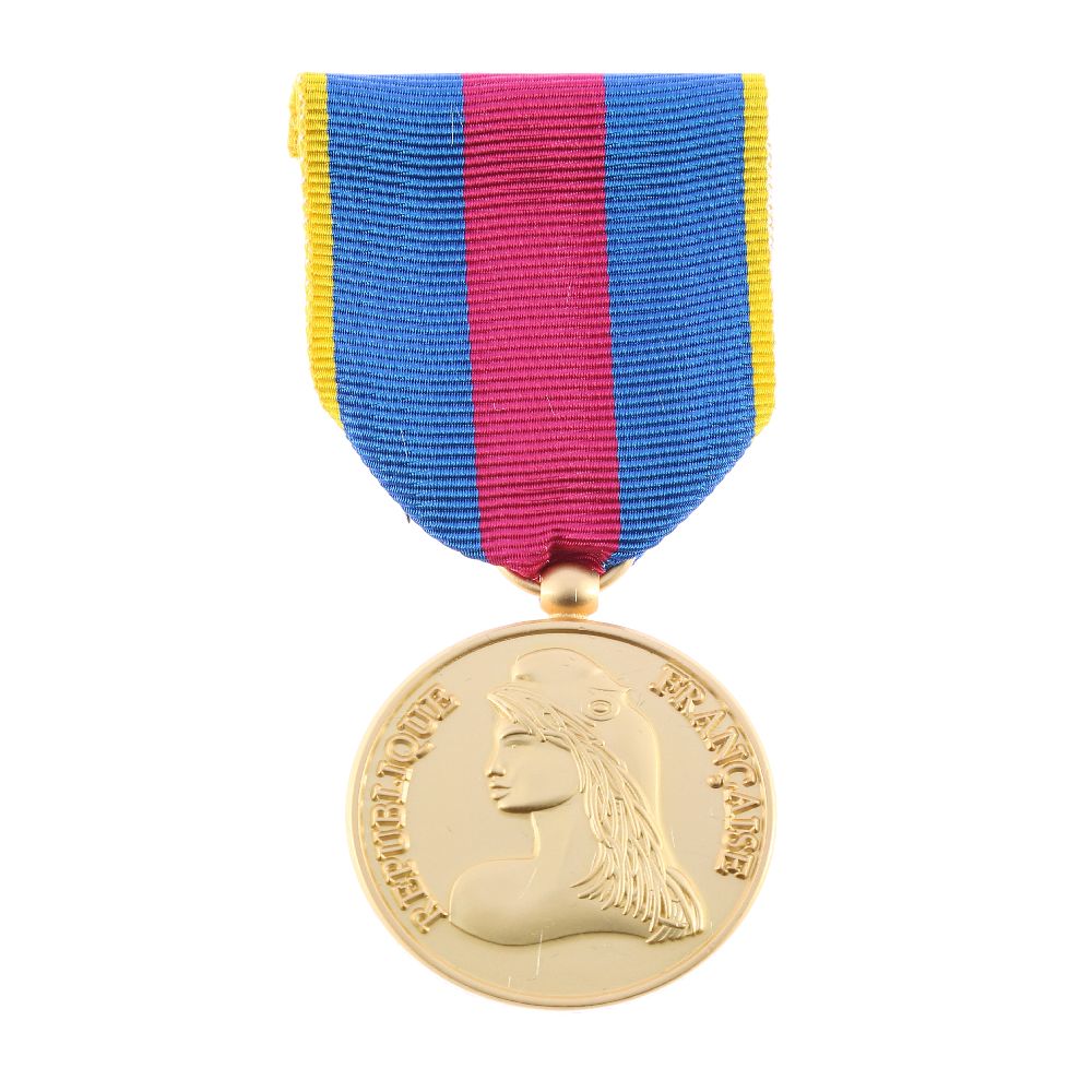 Medaille ordonnance Reserviste de la Defense et de la Securite Interieure Or