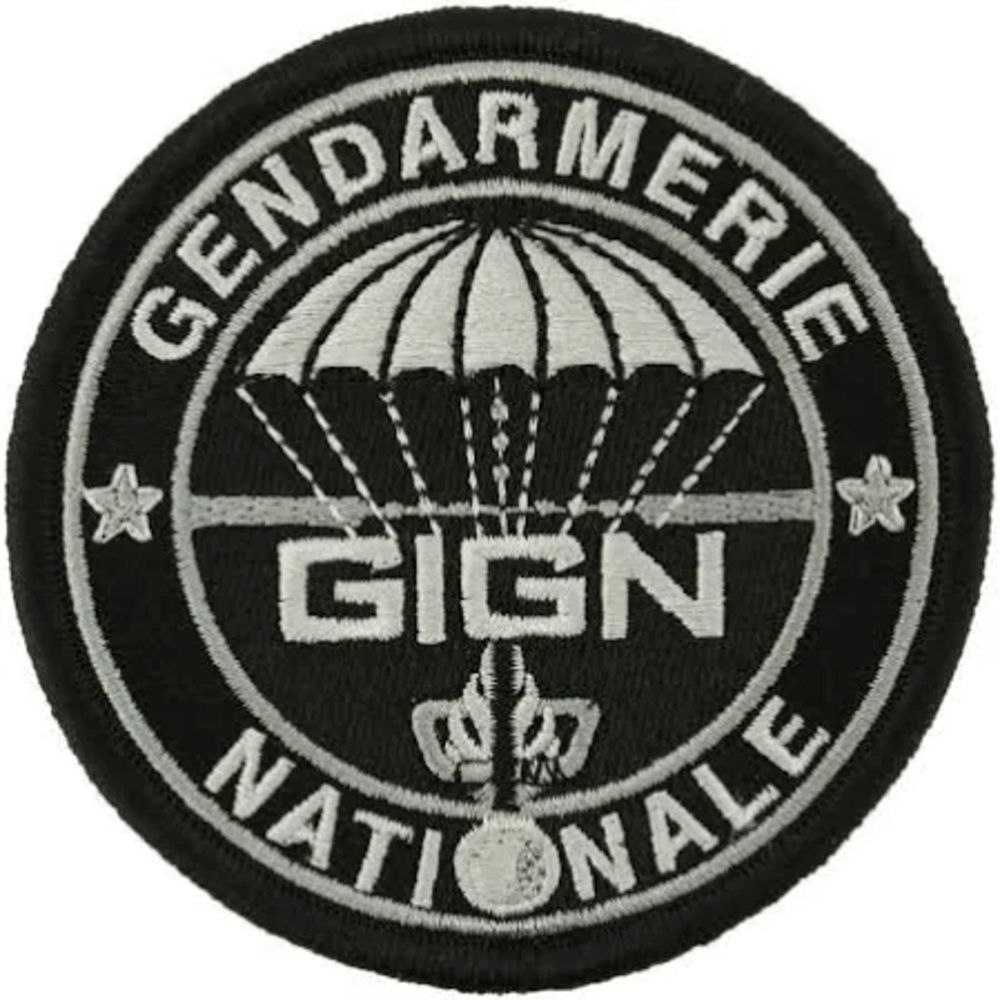 Ecusson de bras brodé GIGN basse visibilité noir