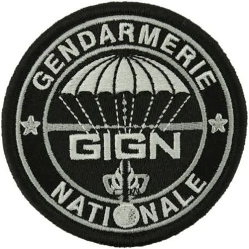 Ecusson de bras brodé GIGN basse visibilité noir